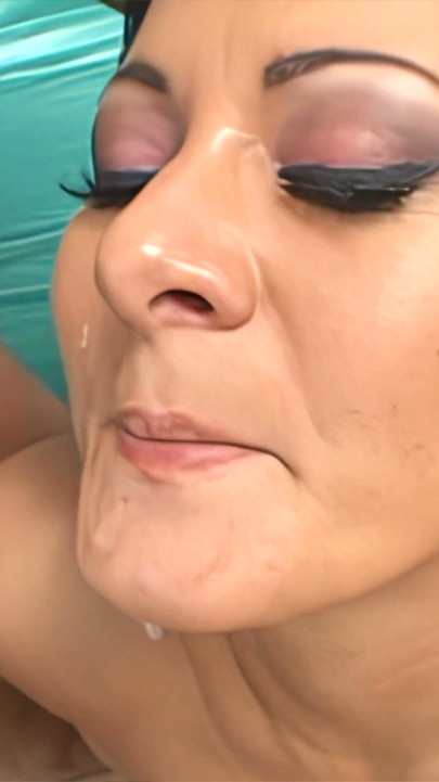 Sandra Romain Loves Raw Sex | Clip 3