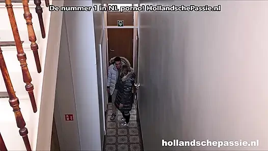 Azgın Hollandalı otostopçu Gaby'yi tavlıyor!