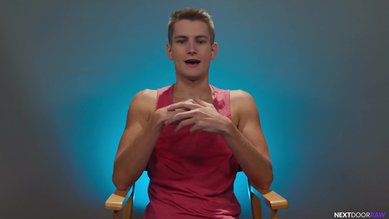 华丽的twnk性感翻转乱搞现实生活中的tatted BF大屁股