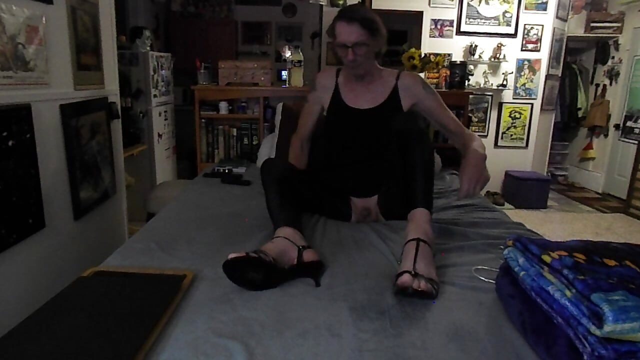 heels on the bed 3