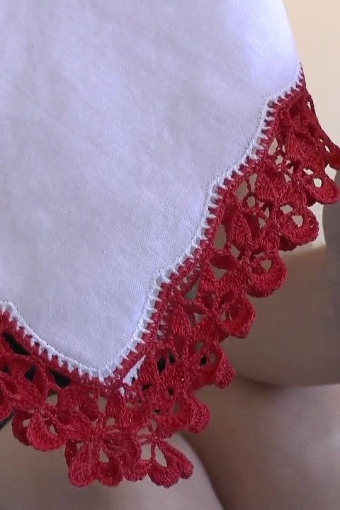 Din kveldssniffingsoppgave, Lady Victoria Valente