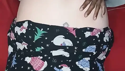 Memek sempit cewek ini dientot habis-habisan sama kontol raksasa pria kulit hitam