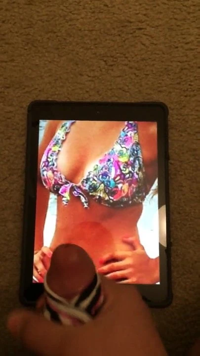 Cumming on pictures