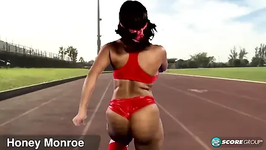 Honey Monroe'nun anal soyunma odası fantezisi gerçek oluyor