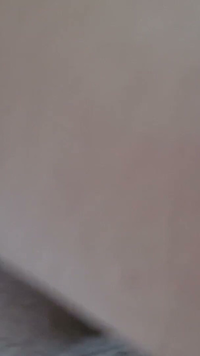 Rivars MILF kaugarl 12 minat tak land par savaar hoti hai, jor-jor se chikhti hai aur apni bari gand hilaati hai jab tak ki vo skvart nahin kar deti | klip 2