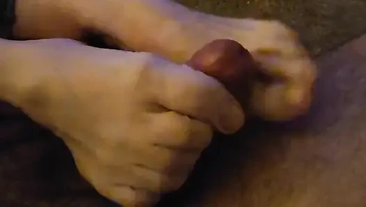 Onun için ayakla mastürbasyon rahatlaması taşakları boşaltıyor
