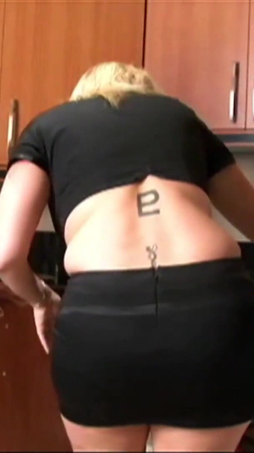 Blonde Milf with big boobs in an interracial MMF 3some | Clip 1