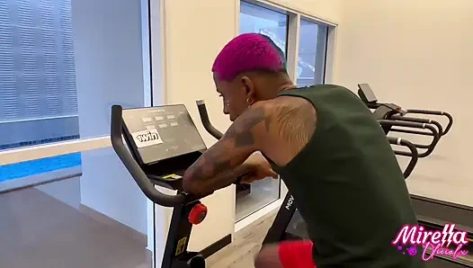 I Screwed the Skinny Siliconized Girl From Smart Fit