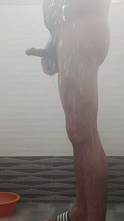 ফোম, শক্ত লিঙ্গ এবং শাওয়ারে আনন্দ