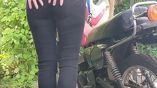 Быстрый перерыв на писсинг