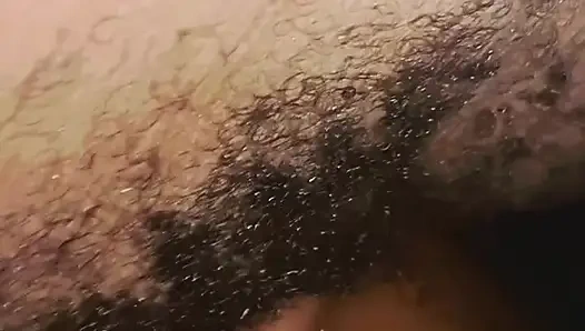 Осушаю мои яйца в ее глотку, пока там не опустела!!