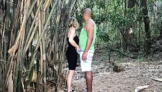 Fucking behind the trees in a park with a BBC