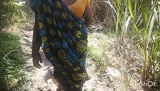 Indische tamilische priyanka, hausfrau sex im freien