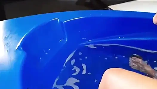 Минет и трах одновременно в джакузи