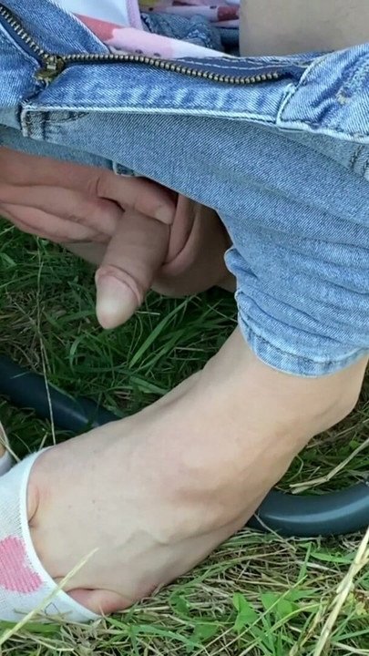 Foot Play in the Grass 🌿 Flats shoes, No-Show Socks & a Little Pee | Clip 3