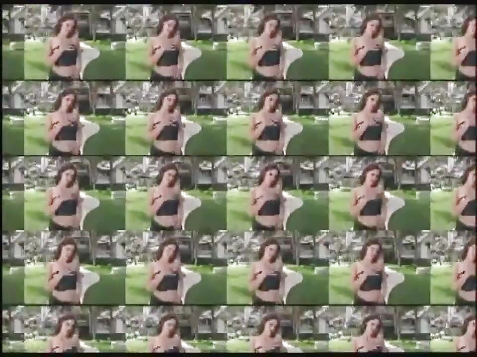雙屌插入性感女孩