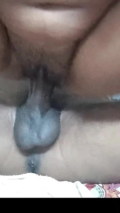 "seksi bhabhi ne mujhe rat men bulaya aur" se prtishthit kshan