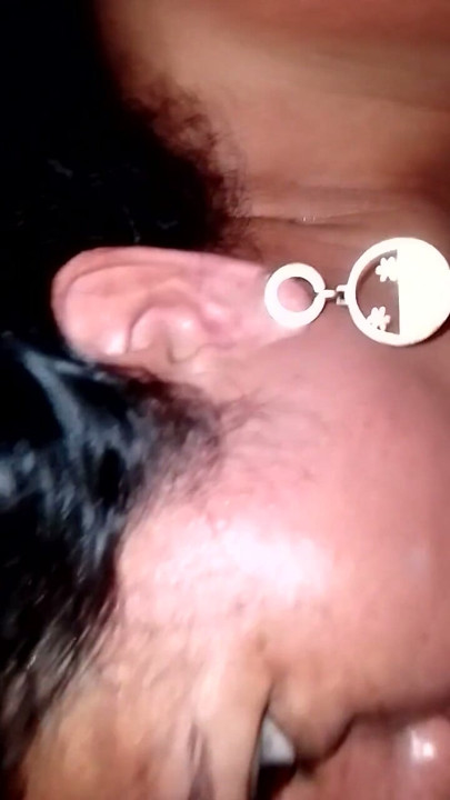 Wife giving a homemade blowjob with delicious deep throat | Clip 1