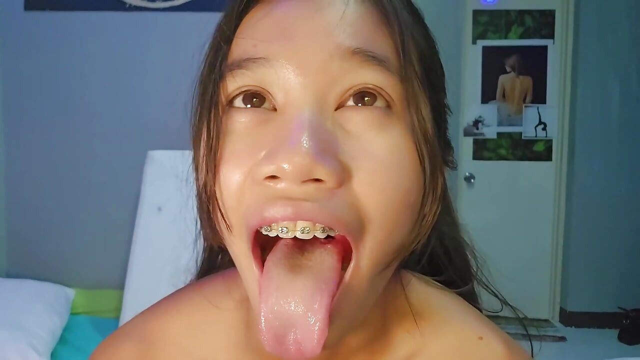 Stepdaddy's Auntie Enjoys