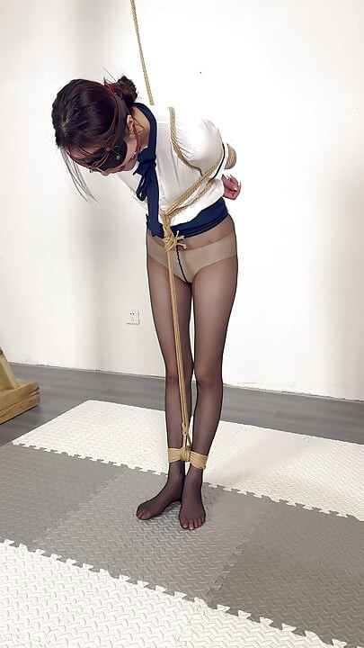 A New Experience of the climax Magic Weapon for the Flight Attendant Stepsister
