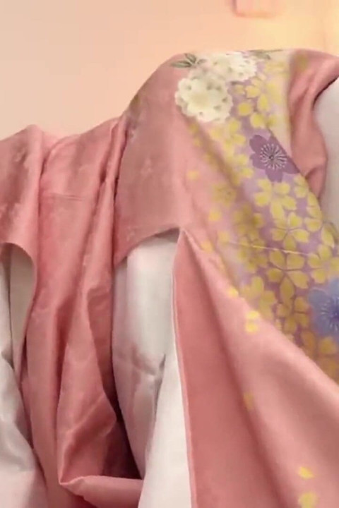 Shy Kimono Beauty Picked up and Introduced to a Thrilling New Kind of Pleasure - Chapter4