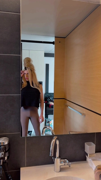 Translady Nhi Otel'de