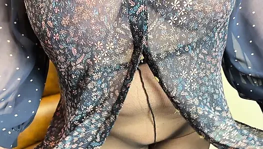 Mrs Mature Feet wearing her oldest work tights