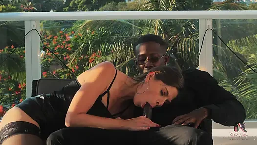 Avrupalı randevu gecesi sürtük dışarıda