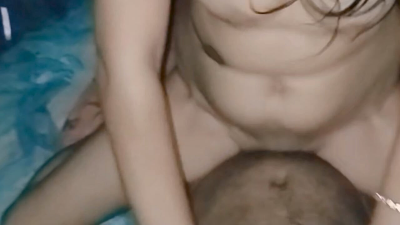 Desi heiße stiefmutter reitet auf freund des stiefsohns hindi Audio