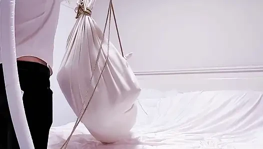 Sack Tightly Bound