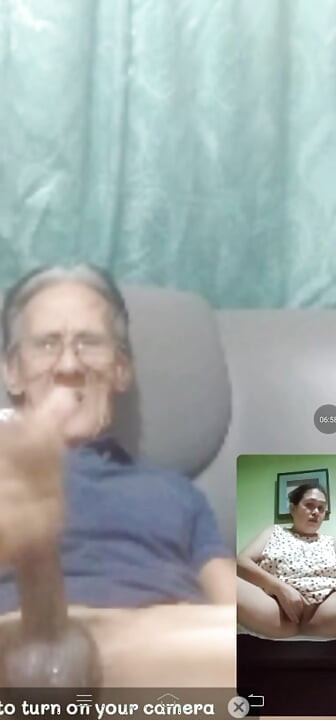 Karım assy'nin banyo sonrası karşılıklı video call seks