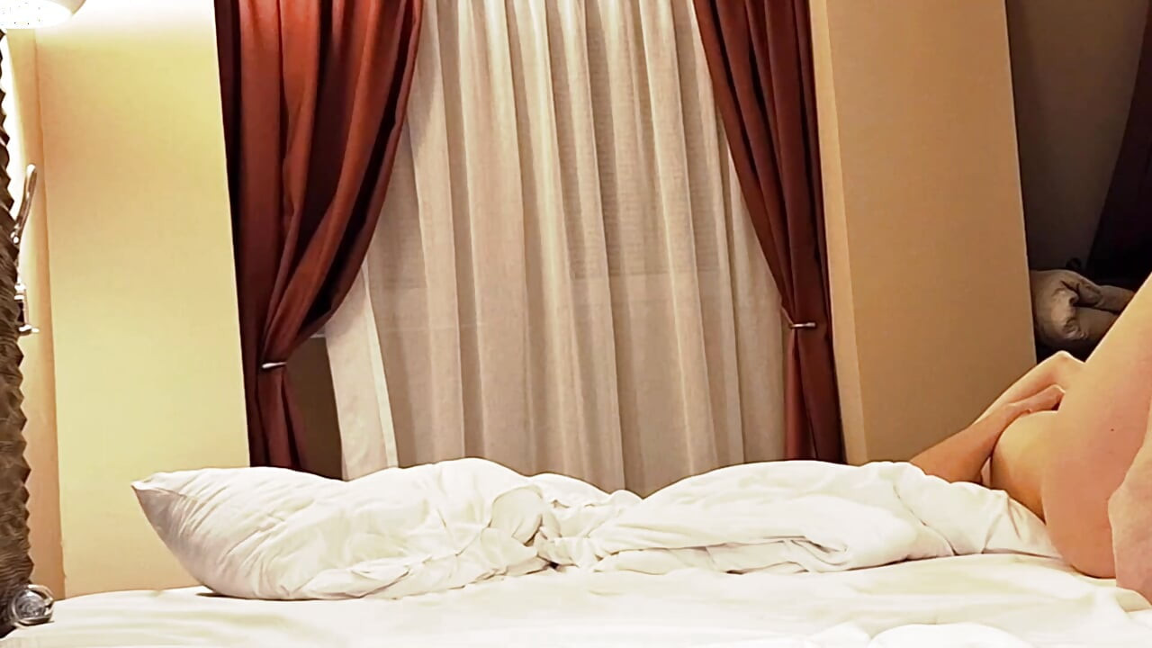 Rough spanking and analfucking of a hotwife MILF in hotelroom. She had to take the bigdick in her bubblebutt