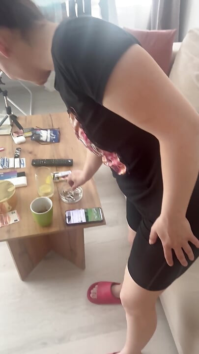 Obudził się i prosto w jej bum