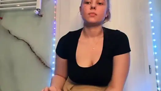 Jucielussie fingering tight anal and pink pussy