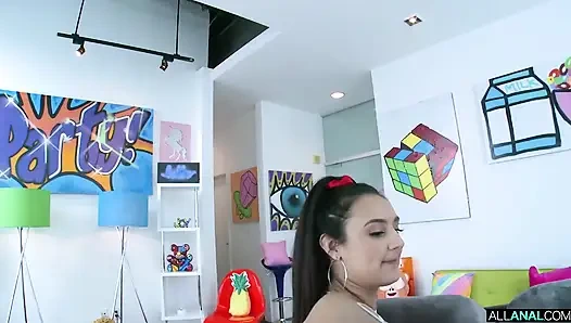 Введение в банкомате для Eliza и Kiarra