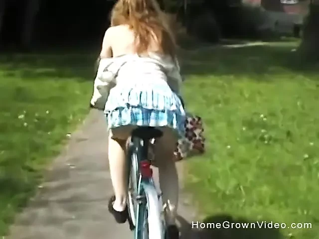Анальный экшн в любительском видео застукали перед камерой