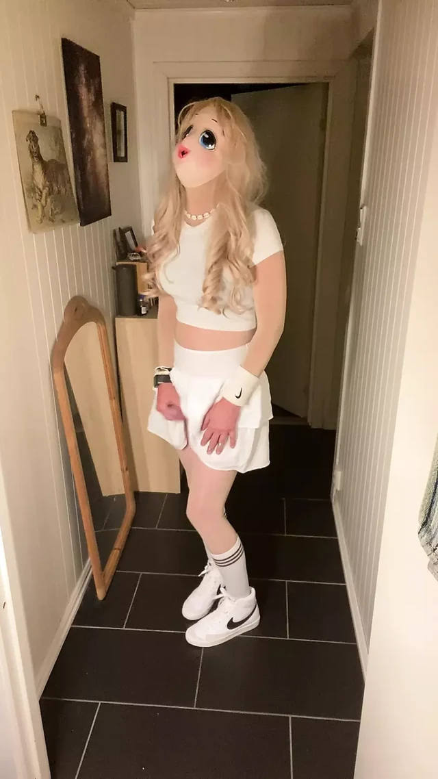 Nice with a skirt on a warn day