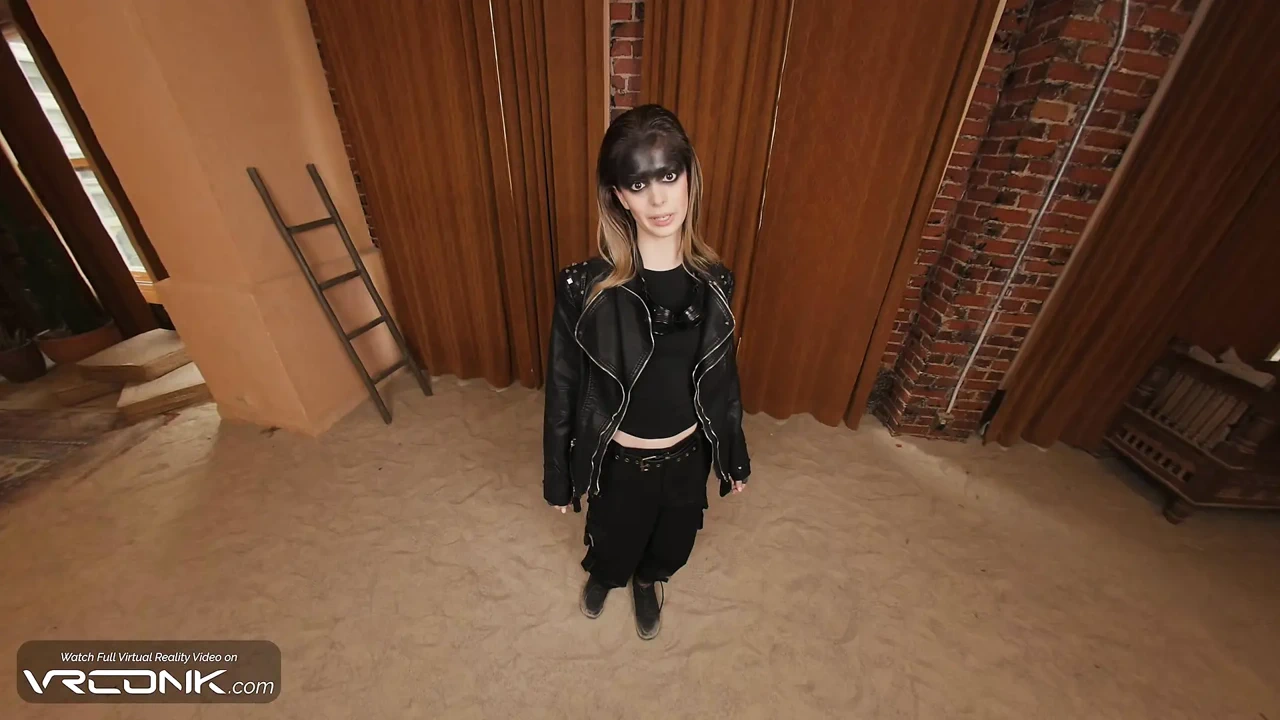 VR Conk: Teen Skinny Furiosa Sucks & Fucks Hard In Mad Max Cosplay Parody pt.2