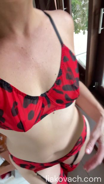 Hot mom flexing her new bikini