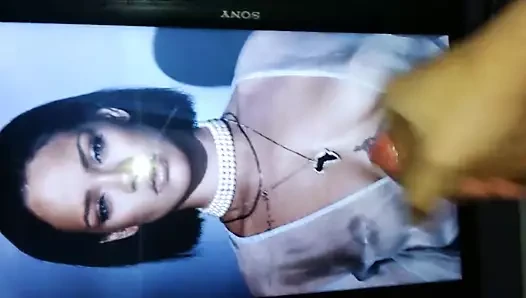 Rihanna haraç 02