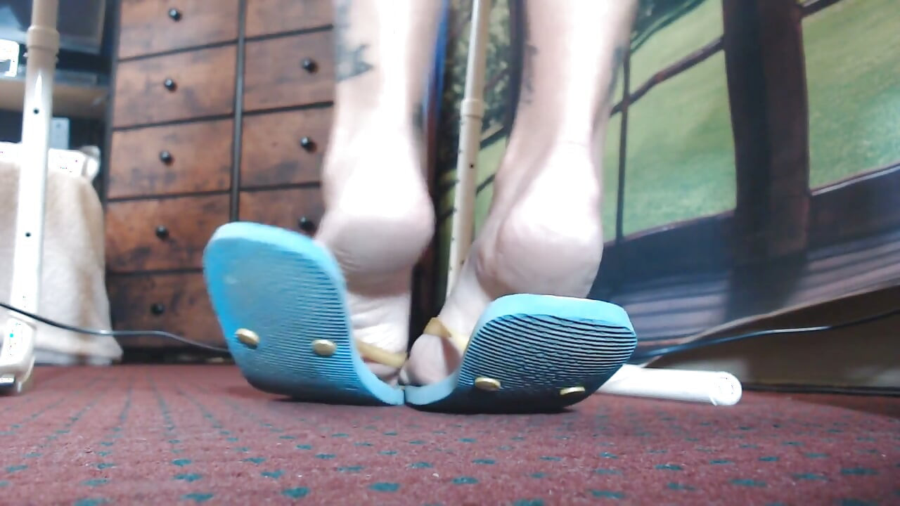 Blue rubber flipflop shoeplay