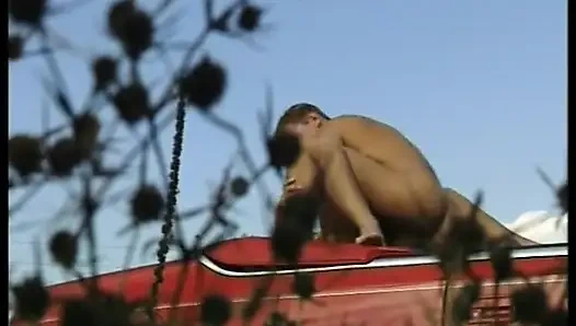 Di Balik Pintu Jerman Kacau Dengan Rajin - Film Lengkap