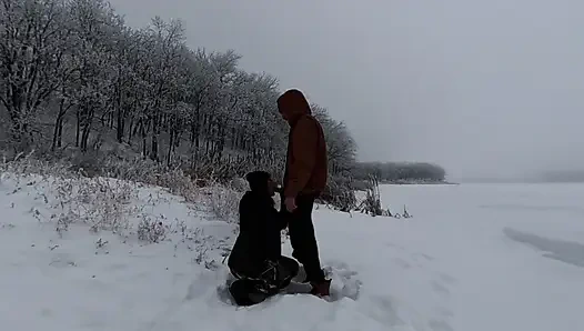 Kepergok 3 kali ngentot di luar ruangan