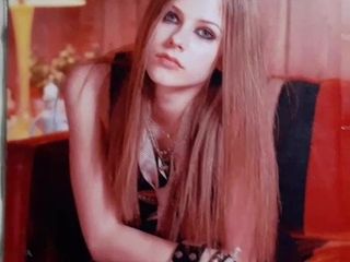 Сперма на мою Avril Lavigne №10