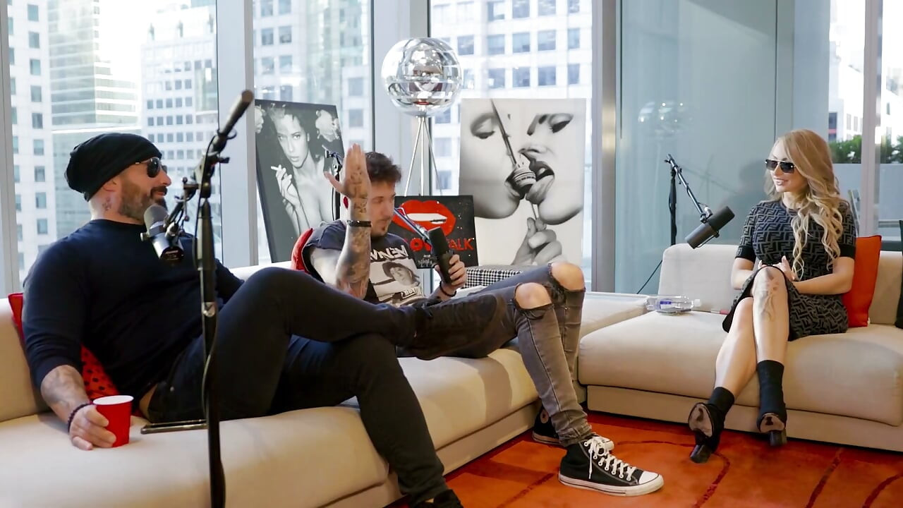 Damn Homie Fucks Lebron James？
