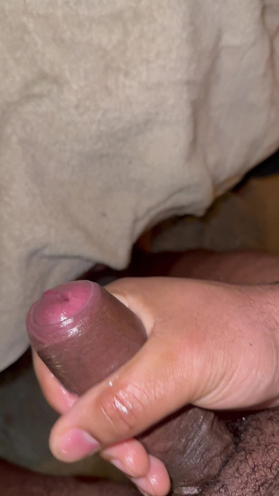 口の中でイってほしい。大きくて美味しくて美味しいチンコ