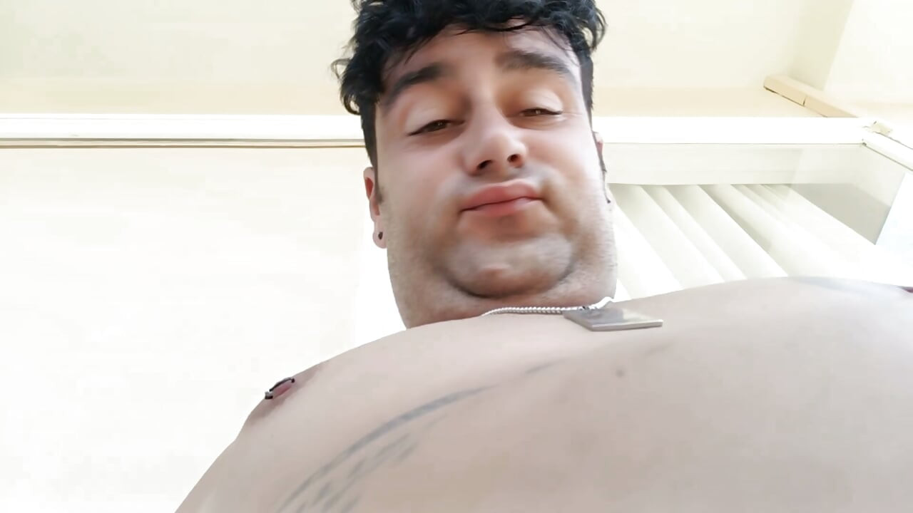 I Love My Fat Look - Double Chin, Big Breast and Big Belly