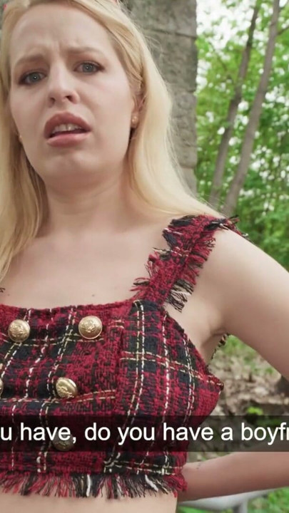 Public Agent Rubia alternativa Hailey White tiene el coño más apretado mamada POV y sexo al aire libre | Clip 1