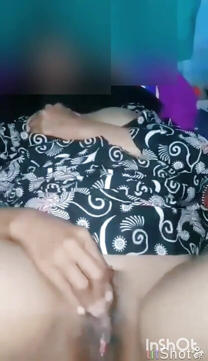 Pravi par postaje bezobrazan u dnevnoj sobi