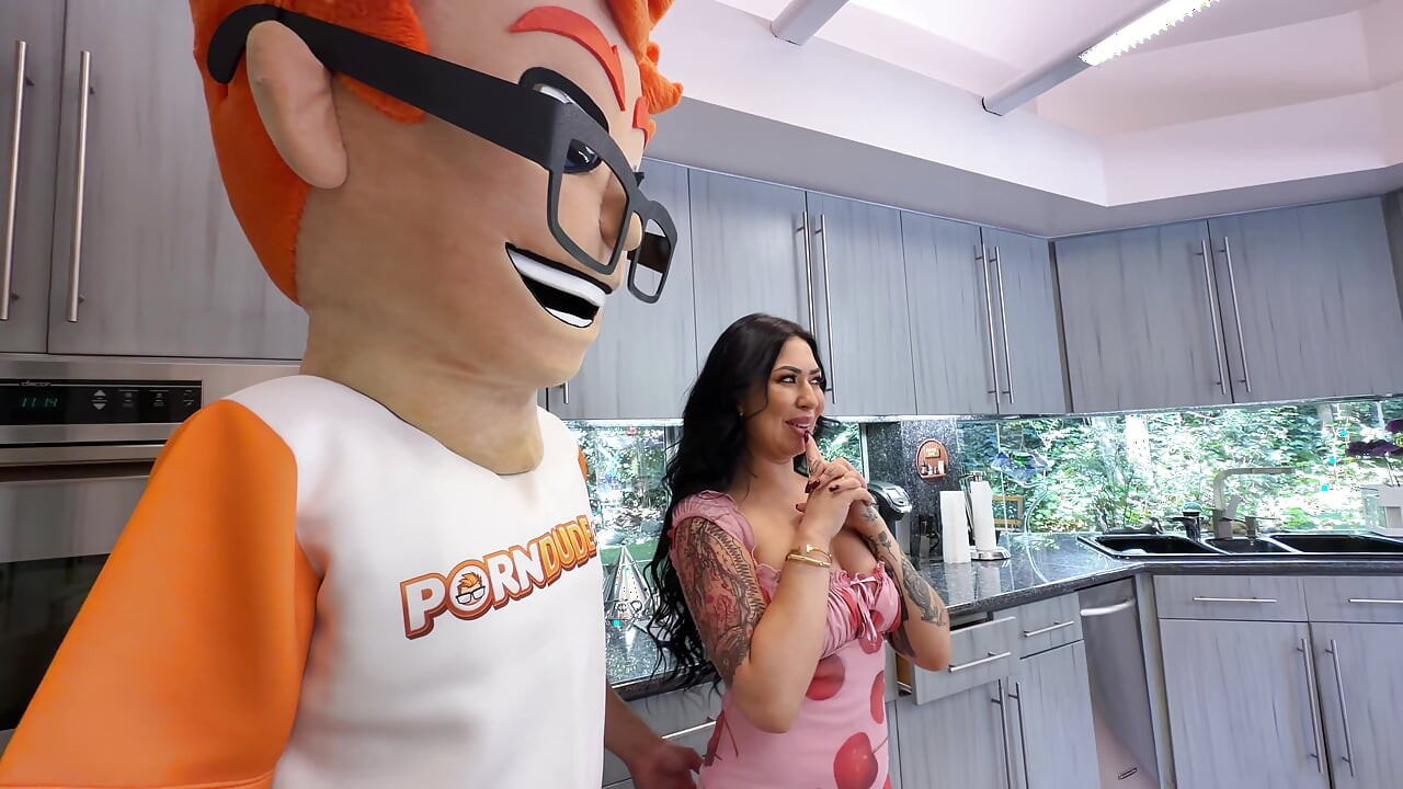 I Fed Melissa Moore My Big Dick And She Begged For Cum In This PornDudeCasting